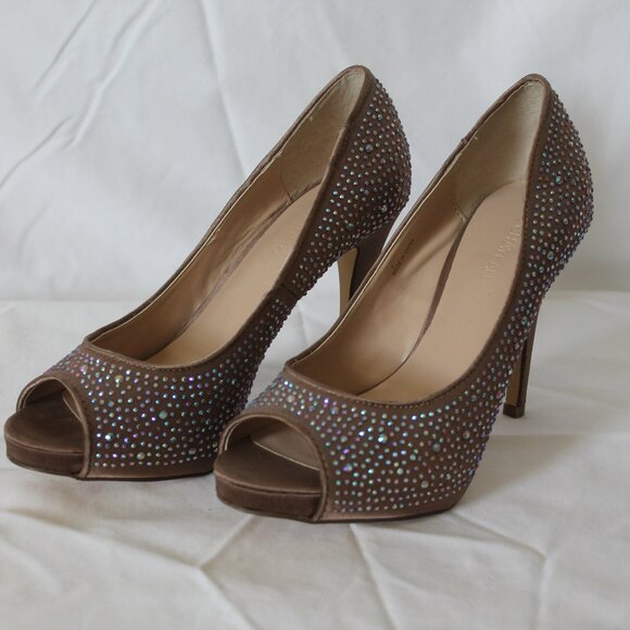 LE CHATEAU Champagne rhinestone open toe heels, 6.5US - Picture 1 of 5